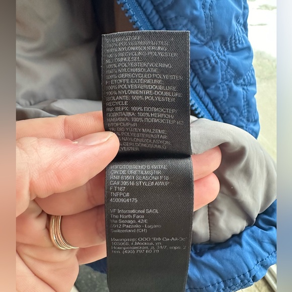 The North Face Women’s Light Weight Jacket Blue Zip Up Sz Small - Picture 7 of 9